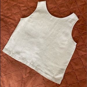 Sotela Lyla crop top in sand,100 % linen.